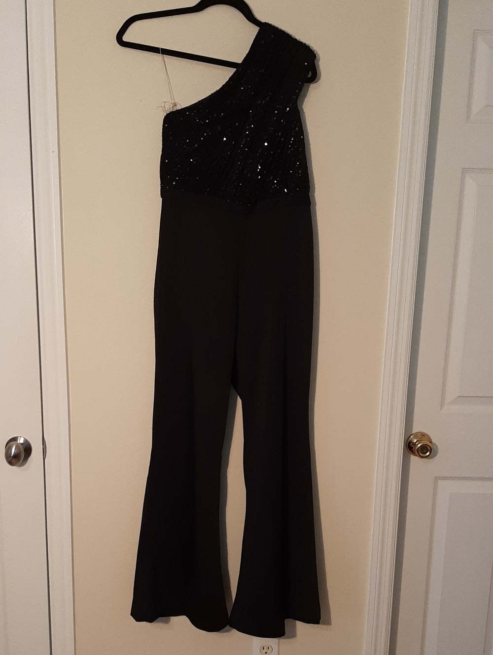 Blk One Shoulder Sequins&satin Jumpsuit. Grecian Style Top. Back Zip.